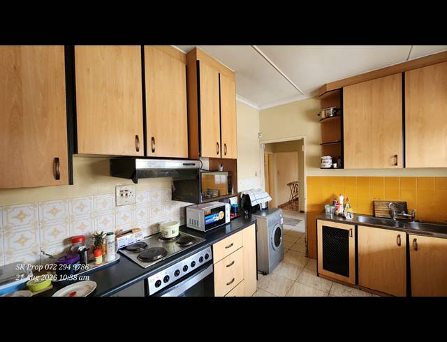 3 BEDROOM FREESTANDING FOR SALE IN RAISETHORPE